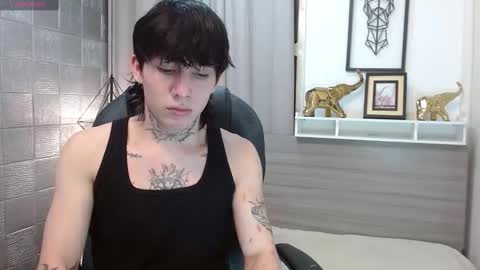 ian online show from December 20, 10:39 pm