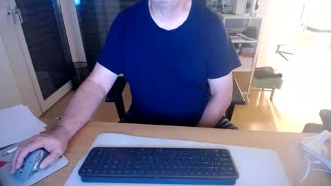 iandy12 online show from October 26, 10:53 pm