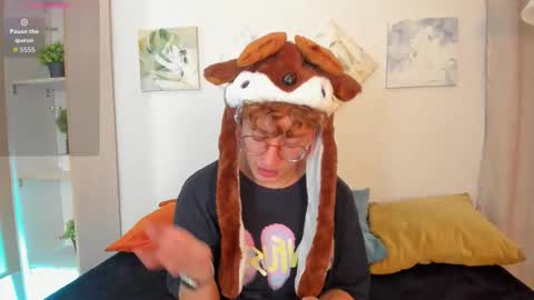 ian  online show from November 9, 5:00 am