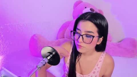 Ibbie Bennett online show from March 26, 3:56 am