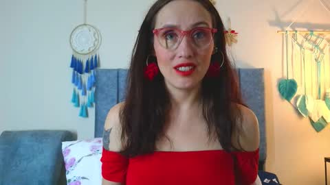 Iberian Moon online show from November 28, 7:43 pm