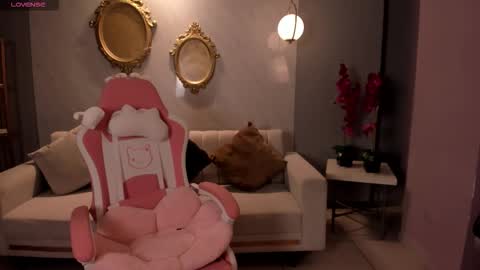 Ibiza  online show from February 28, 11:47 am