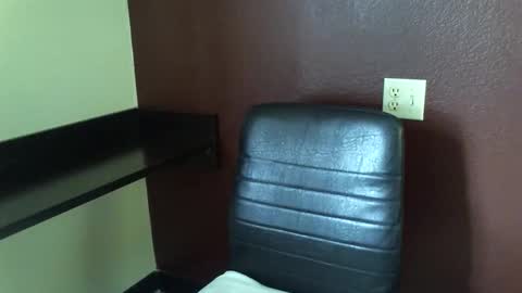 PMS online show from November 3, 5:03 pm