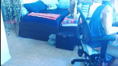 PMS online show from March 3, 3:54 pm