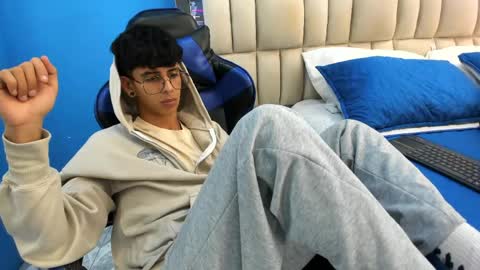 ibratxandy online show from May 30, 7:34 pm