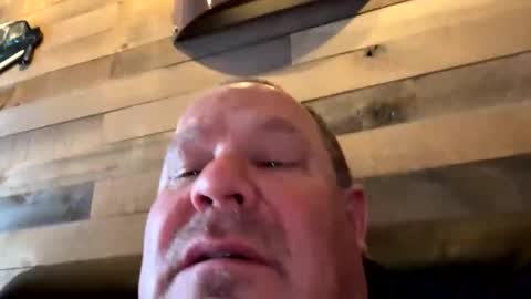 icanmakeyousquirt69 online show from April 15, 11:16 pm