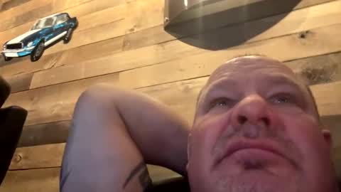 icanmakeyousquirt69 online show from April 9, 5:44 am