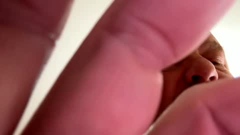 icanmakeyousquirt69 online show from April 6, 3:24 pm