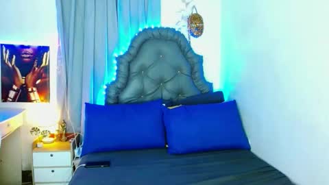 Snapshot of iconicmateo chatting on September 14, 1:56 pm Mateo online show from September 14, 1:56 pm