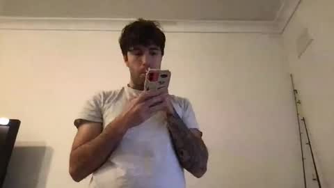 Snapshot of icyninesix chatting on October 30, 12:11 am icyninesix online show from October 30, 12:11 am