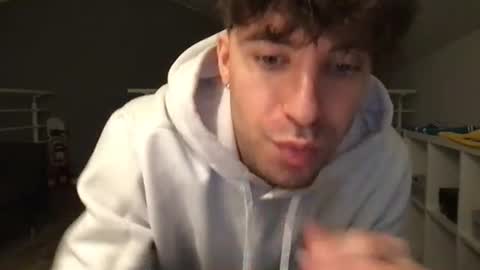 Snapshot of icyninesix chatting on January 9, 10:41 pm icyninesix online show from January 9, 10:41 pm