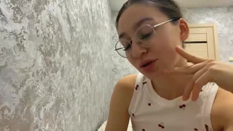 Sofi online show from November 7, 4:20 pm