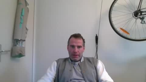 idontknowwhy1 online show from November 26, 7:49 am