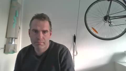 idontknowwhy1 online show from November 18, 8:39 am