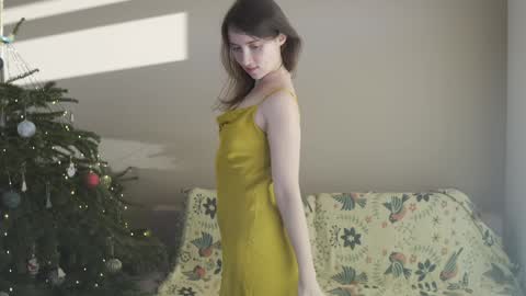 Belle online show from January 4, 1:10 pm