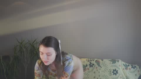 Belle online show from January 8, 1:31 pm