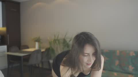 Belle online show from February 28, 11:03 am