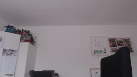 ner d online show from January 24, 11:48 am