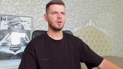 IkerGale online show from October 28, 11:33 am