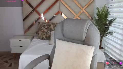 ilitzy cardona online show from October 7, 9:33 pm