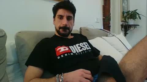 ilmangj90 online show from February 14, 10:17 am