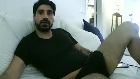ilmangj90 online show from May 15, 2:35 pm