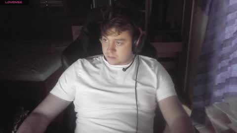 iloveyoutoo2000 online show from January 1, 3:14 pm