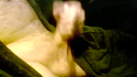 Iluvj2jizz4u online show from January 12, 4:42 am