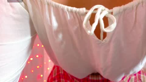 im_anna_ online show from September 30, 9:03 pm