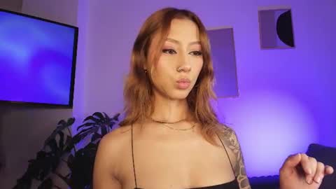 Eli  online show from August 2, 12:45 am