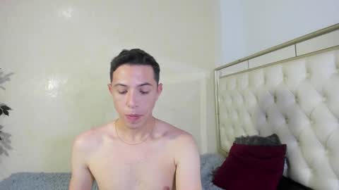 IM EMILIANOLUX online show from October 17, 8:35 pm