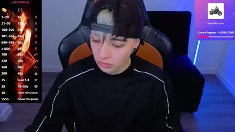 Laia online show from October 20, 10:15 pm