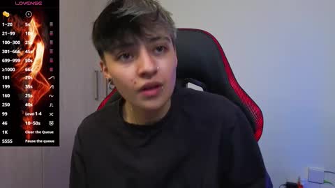 Laia online show from December 17, 2:07 am