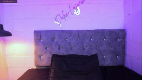 Mia online show from April 15, 7:58 pm