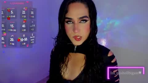 Snapshot of im_miabigass chatting on March 2, 7:21 am Mishell Martinez INSTAGRAM im mishellbigass online show from March 2, 7:21 am