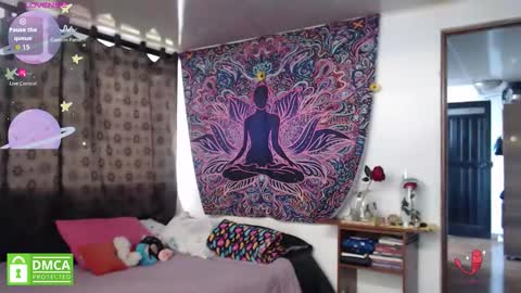 Cutie pie online show from March 7, 7:14 pm