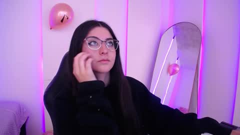 Jade Rosse online show from February 17, 6:40 pm