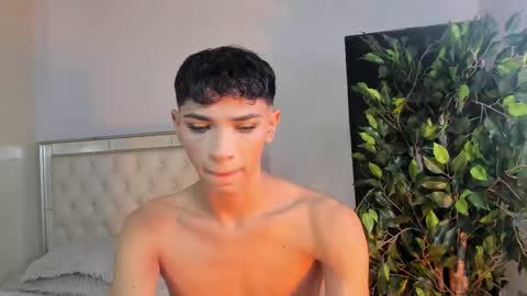 im_sebaslopez online show from February 1, 7:55 pm