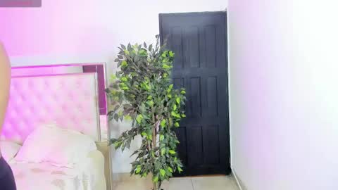 im_sebaslopez online show from January 5, 7:39 pm