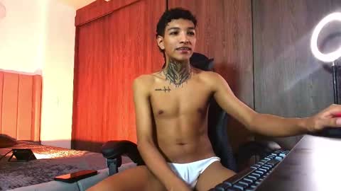 im_usuga online show from April 30, 3:55 am