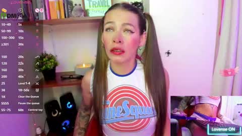 Lisa Hyga online show from October 30, 10:32 pm