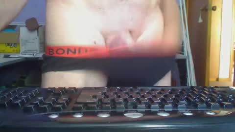 Aussie Guy online show from March 4, 12:39 am