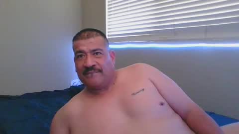 imbackmandosuknw online show from December 23, 8:25 pm