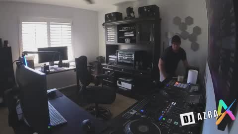 DJ Azra online show from October 29, 9:37 pm