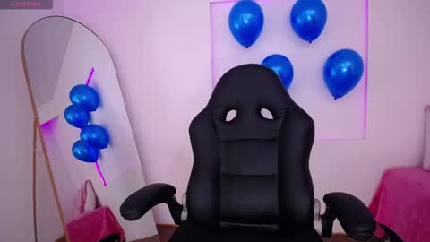 Lilit online show from February 17, 5:39 am