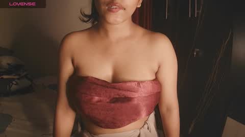 ROSE online show from October 6, 7:20 pm