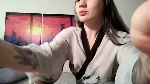 Sam and Jen online show from November 13, 9:34 am