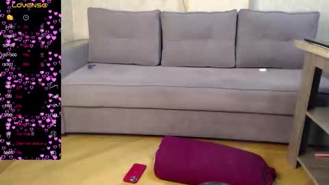         online show from January 10, 3:28 pm