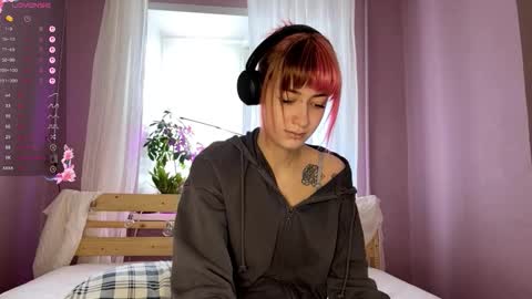 Dina online show from February 22, 11:35 am