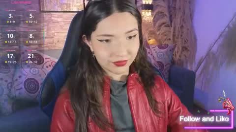 Karen  online show from November 12, 7:27 pm